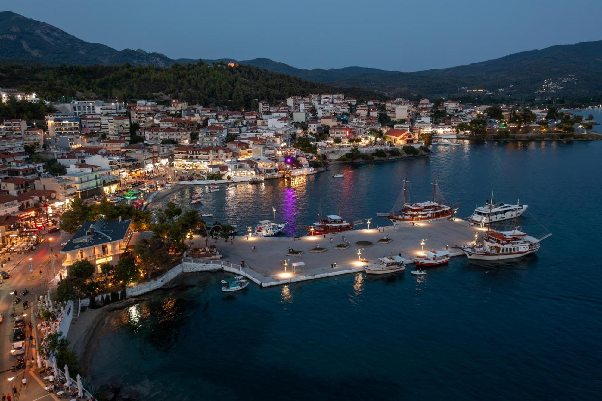 G Mare Boutique Hotel Neos Marmaras Exterior photo